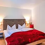 Schwarzenau By Interhome